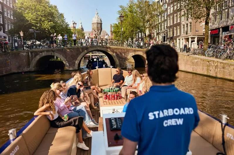Amsterdam Booze Cruise with Unlimited Drinks