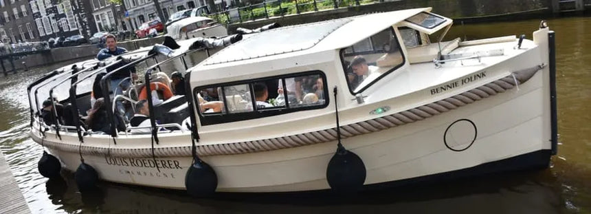 Amsterdam Smoke-Friendly Cruise with 2 Drinks