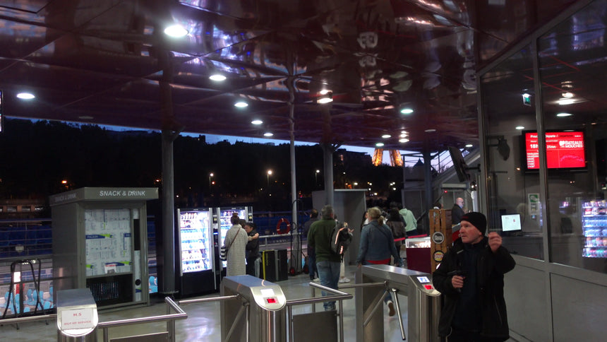 पेरिस सीन नदी क्रूज ऑडियो गाइड के साथ (बेटो माउच)