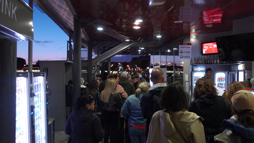 पेरिस सीन नदी क्रूज ऑडियो गाइड के साथ (बेटो माउच)