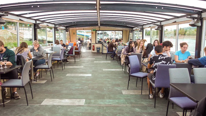 Crociere turistiche a Budapest con drink di benvenuto