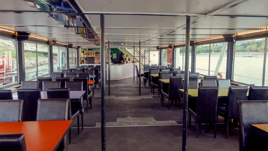 Crociere turistiche a Budapest con drink di benvenuto