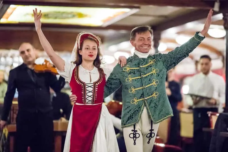 Budapest Christmas and Holiday Dinner Cruise