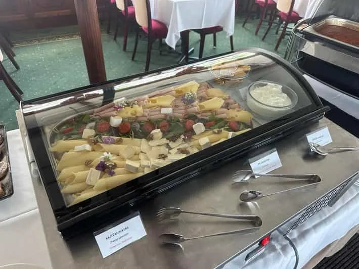 Crociere sul fiume di Budapest con Prosecco o torta