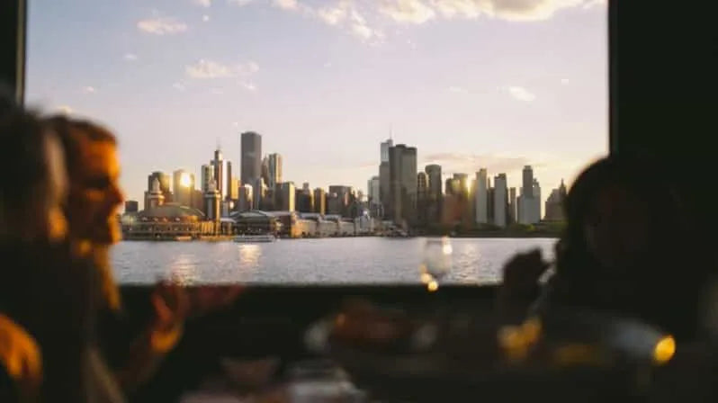 Chicago 3 fogásos gourmet vacsora és városnéző hajókirándulás a folyón
