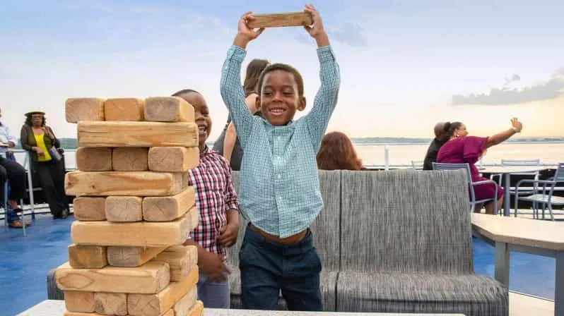 Chicago-i Lake Michigan hajókirándulás svédasztalos reggelivel, ebéddel vagy vacsorával