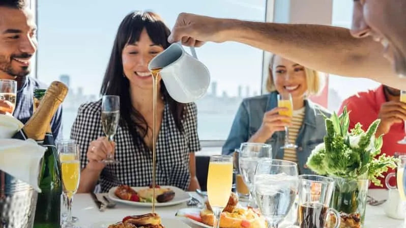 Chicago-i Lake Michigan hajókirándulás svédasztalos reggelivel, ebéddel vagy vacsorával
