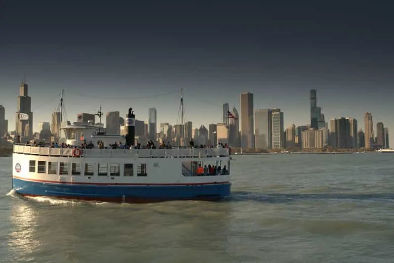 Chicago Lake Michigan Skyline Cruise with Audio Guide