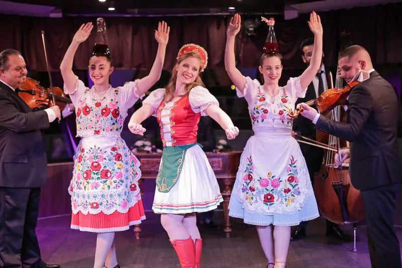 Crociera Gourmet a Budapest con Spettacolo di Operetta Folkloristica (3 o 6 portate)