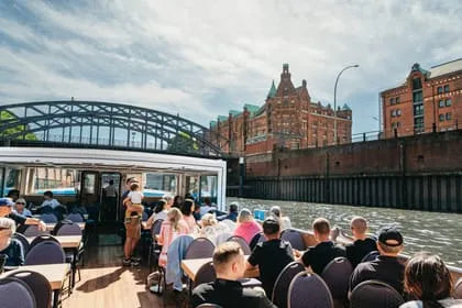 Hamburg Boat Tour with Harbor Cruise and Audio Guide