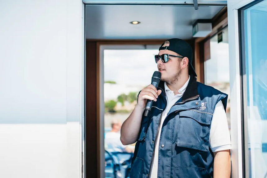 Hamburgi hajókirándulás festői kilátással és angol nyelvű hangos idegenvezetéssel