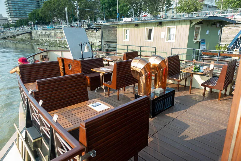 Chuyến du thuyền hơi nước lịch sử thế kỷ 19 tại Budapest