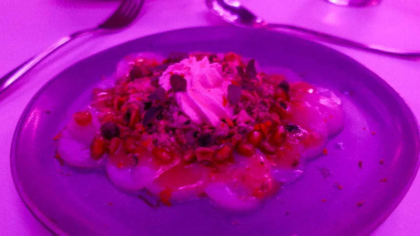 Croisière Dîner 3-Courses à Paris avec Cuisine Gourmande (Le Diamant Bleu)