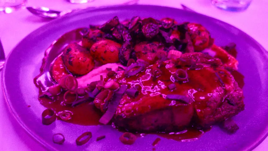 Croisière Dîner 3-Courses à Paris avec Cuisine Gourmande (Le Diamant Bleu)