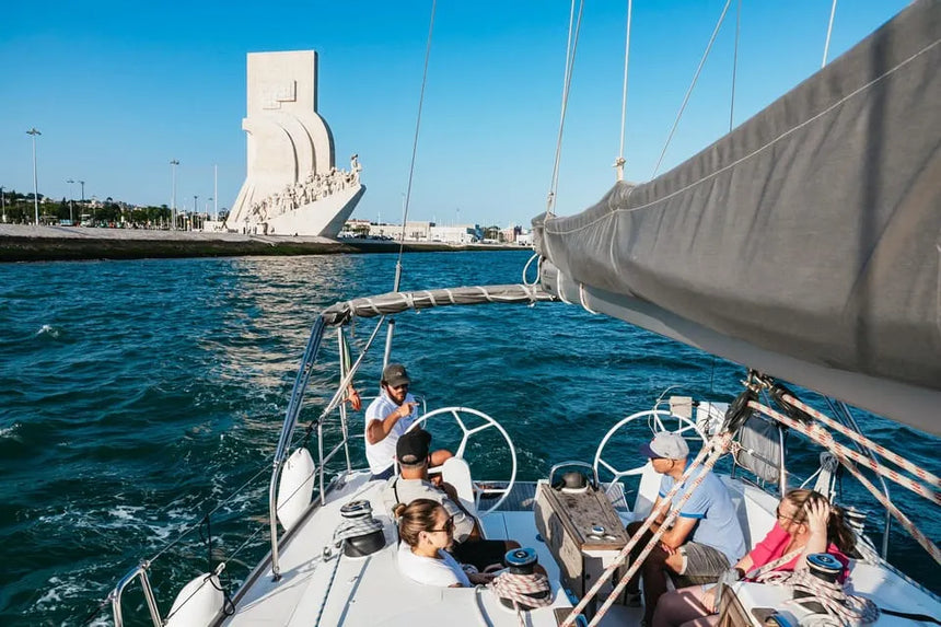 Lisaboni hajókirándulás vitorláshajóval, élő kommentárral