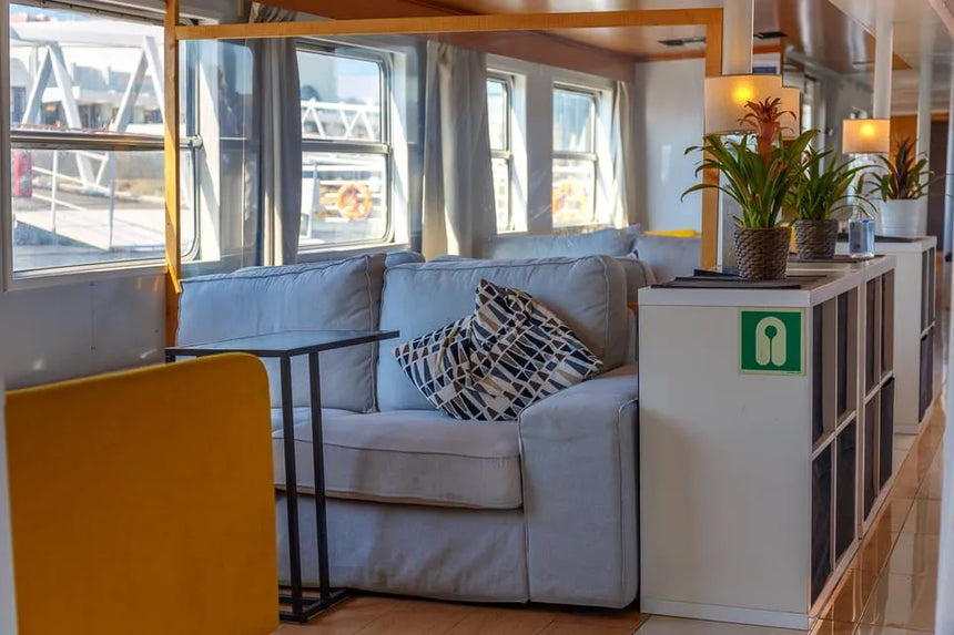 Lisszaboni hajókirándulás muscatel borral és Alfama panorámával