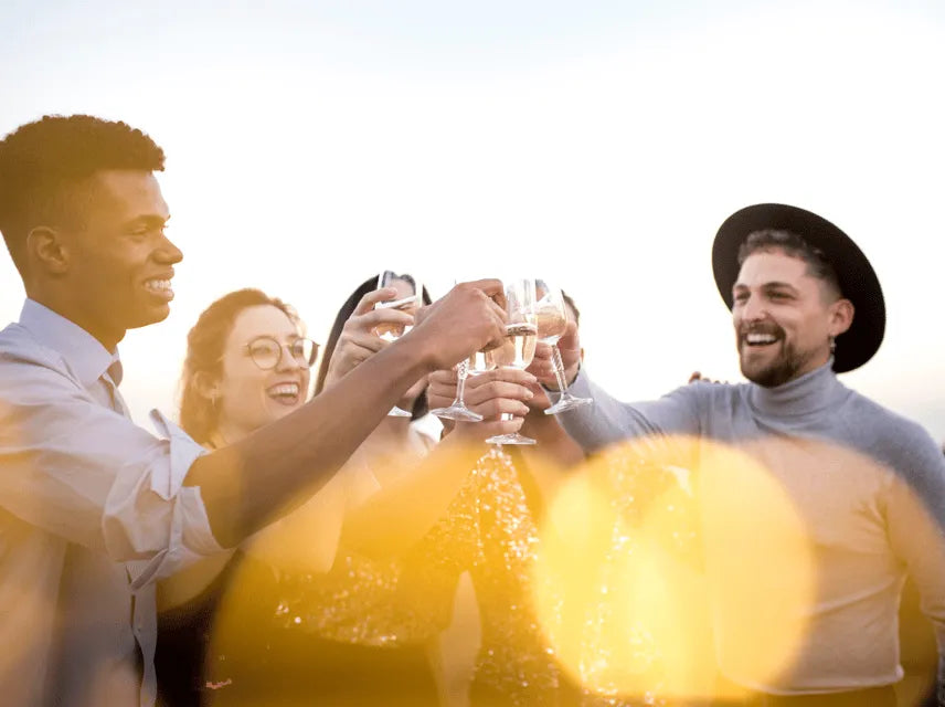Boottocht door Lissabon met zonsondergangfeest en onbeperkte drankjes op de Taag