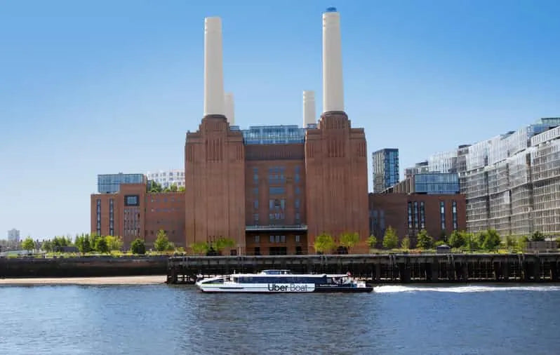 लंदन टेम्स हॉप-ऑन हॉप-ऑफ उबर बोट