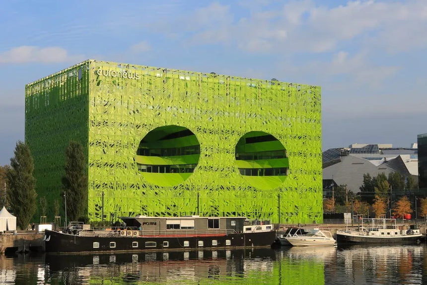 Lyon-i hajókirándulás vezetett történelmi kommentárral