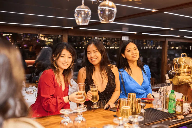 New York City 5 fogásos vacsorahajózás élő zenével és VIP lehetőséggel