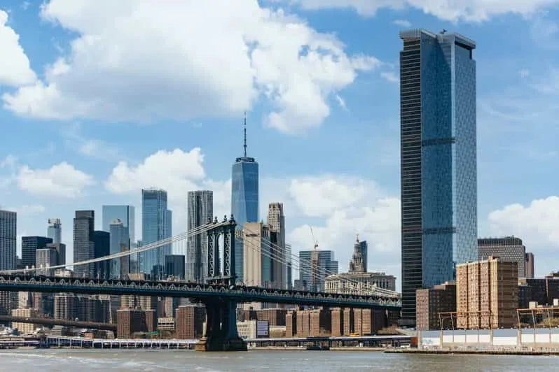 New York City Boat Tour with Manhattan Skyline and Statue of Liberty Views