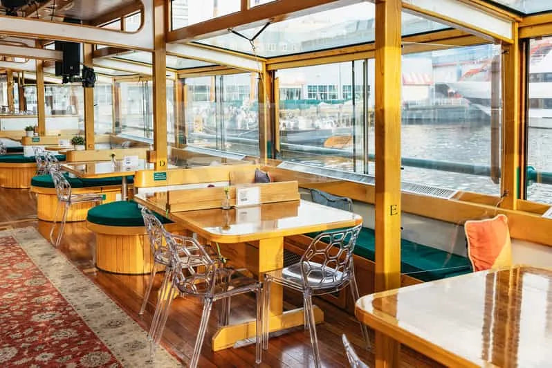 New York-i naplemente jachtkörút lenyűgöző Manhattan panorámával