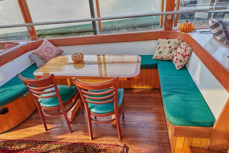 New York-i jazz hajóút italokkal és városnézéssel