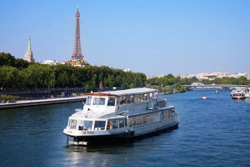 Croisière dîner à Paris depuis la Tour Eiffel
