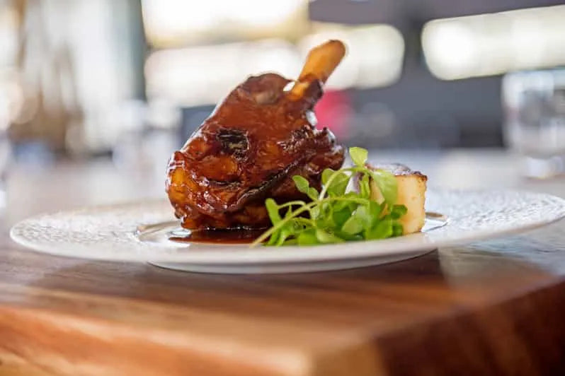 Croazieră pe râu pentru prânz și vizitare a obiectivelor turistice în Paris