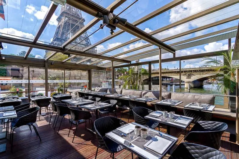 Croazieră pe râu pentru prânz și vizitare a obiectivelor turistice în Paris