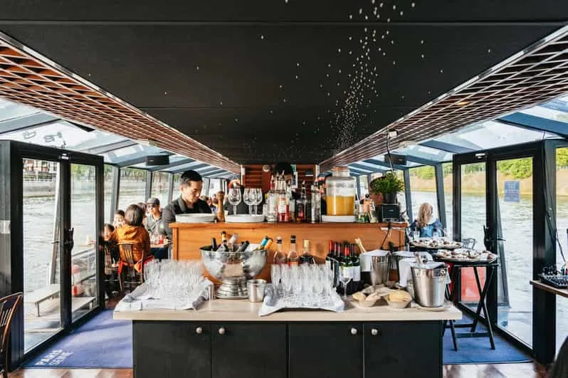 Croisière Dîner à Paris avec la Meilleure Musique Live (Paris City Vision)