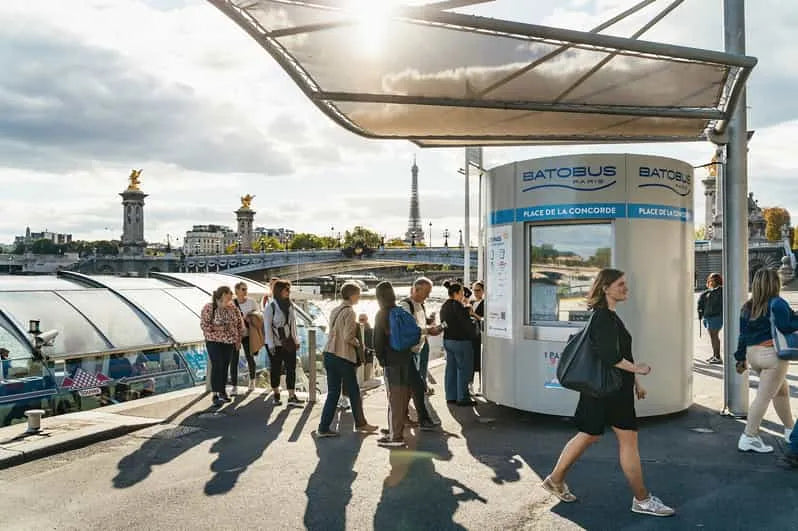 Paris Hop-On/Hop-Off Seine River Cruise (Batobus)