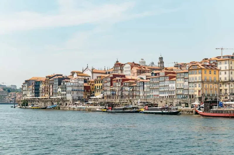 Porto hajókirándulás 6 híd történetével és városi panorámával