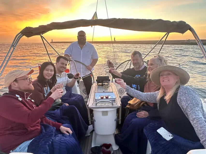 Porto hajókirándulás panorámás naplemente látvánnyal és Douro borral