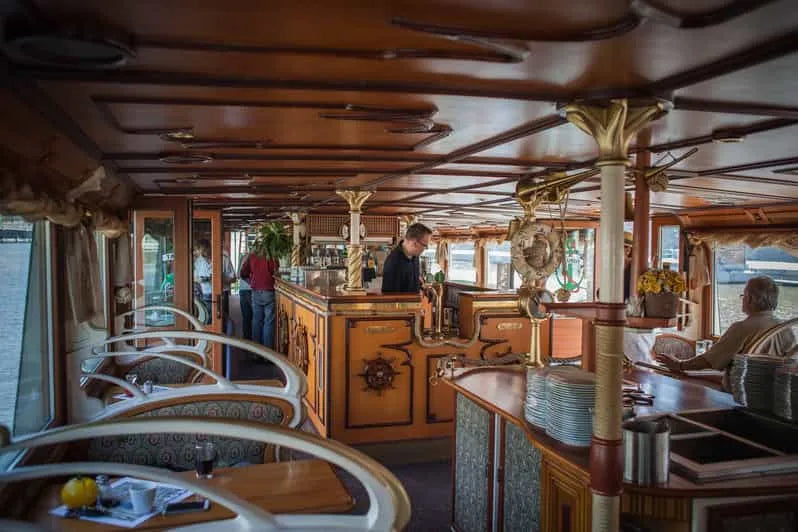 Prague Afternoon Sightseeing Beer Cruise