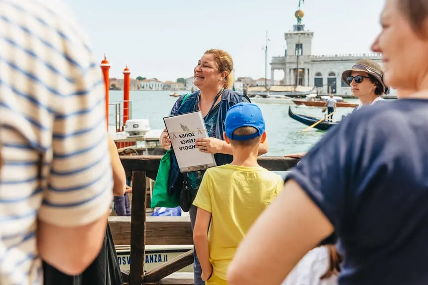 Venice-i gondolaút alkalmazáson belüli kommentárral és virtuális túrával