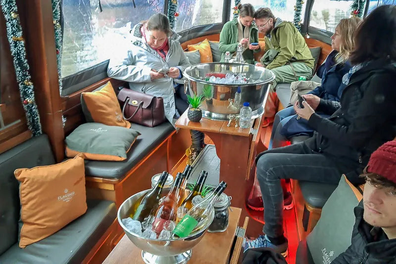 Crociere nei canali di Amsterdam con cibo e bevande illimitati (Capitano Jack)