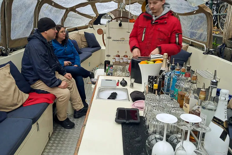 Crociera nei canali di Amsterdam con opzione bevande e snack illimitati (Amicizia)