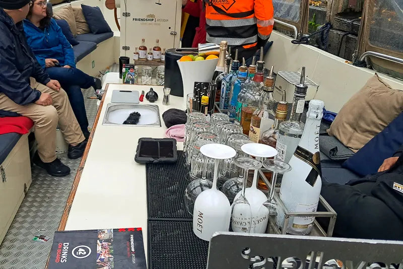 Crociera nei canali di Amsterdam con opzione bevande e snack illimitati (Amicizia)