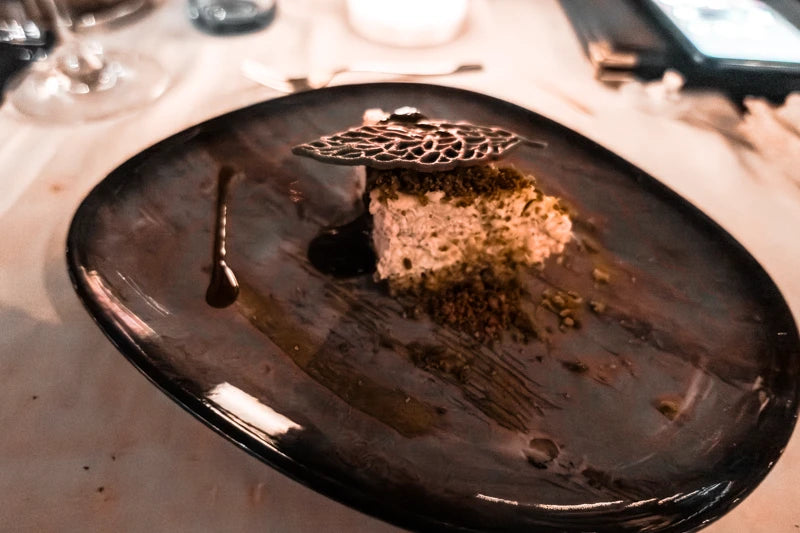 Crociera romantica a Budapest con cena a lume di candela e musica dal vivo (4 portate)