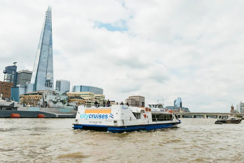 Croisière déjeuner sur la Tamise à Londres