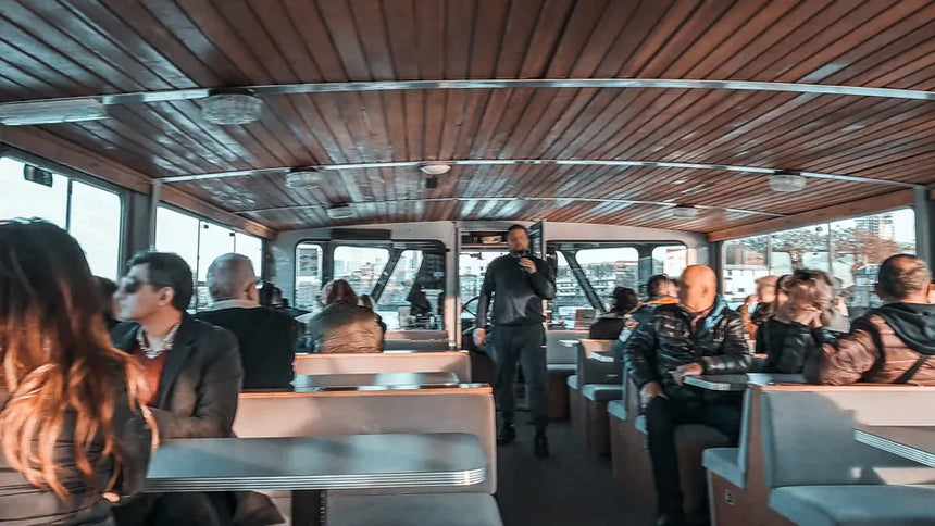 Chuyến du thuyền ngắm cảnh sông Thames ở London đến Greenwich hoặc Cầu Tháp