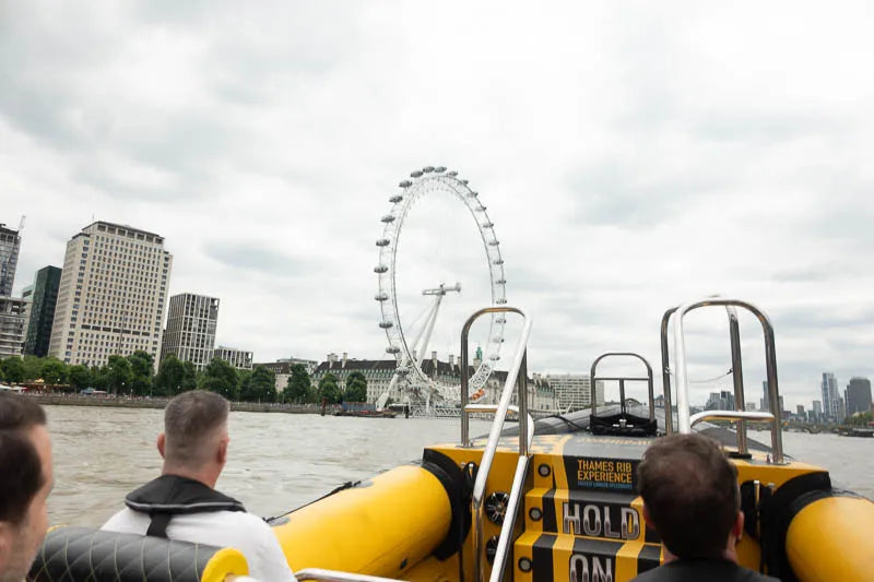 Chuyến du thuyền tốc độ trên sông Thames ở London với bình luận trực tiếp (Thames Ribs)