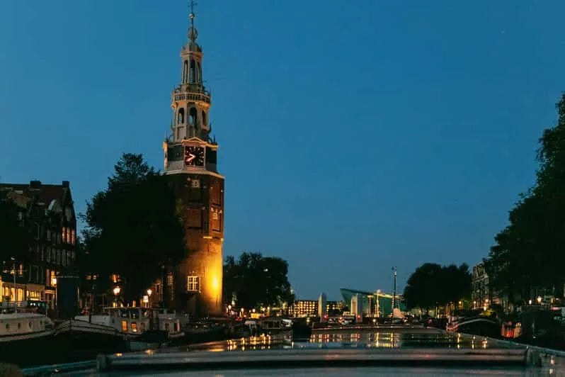 Amsterdam Avond Canal Cruise met Audiogids