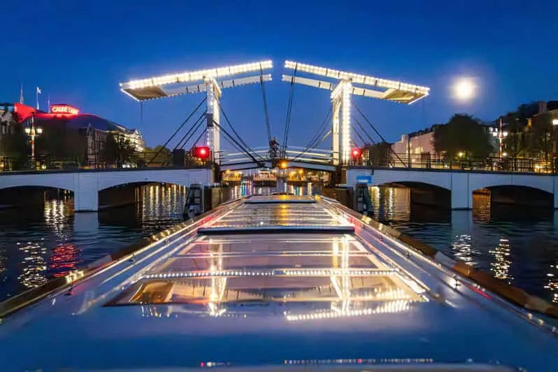 Amsterdam Avond Canal Cruise met Audiogids