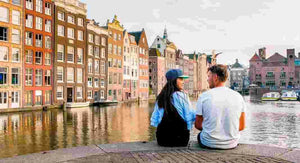 Chuyến du thuyền kênh Amsterdam với tùy chọn đồ uống và đồ ăn nhẹ không giới hạn (Tình bạn)