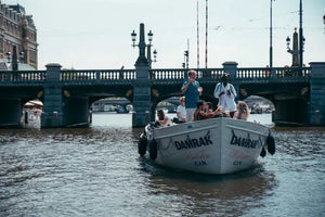 Chuyến du thuyền kênh Amsterdam với tùy chọn đồ uống và đồ ăn nhẹ không giới hạn (Tình bạn)