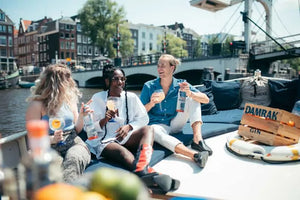Chuyến du thuyền kênh Amsterdam với tùy chọn đồ uống và đồ ăn nhẹ không giới hạn (Tình bạn)