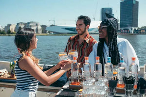 Chuyến du thuyền kênh Amsterdam với tùy chọn đồ uống và đồ ăn nhẹ không giới hạn (Tình bạn)