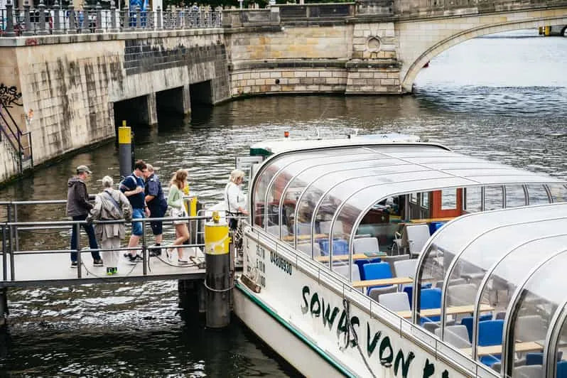 Berlin Sightseeing River Cruise with Audio Guide